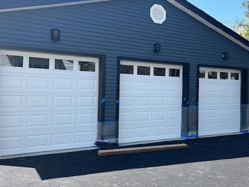 Simple and Easy Garage Door Maintenance Tips
